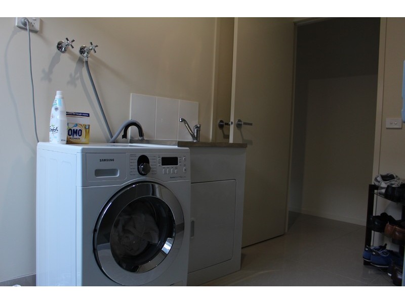 13 Paxford Drive, Cranbourne North VIC 3977