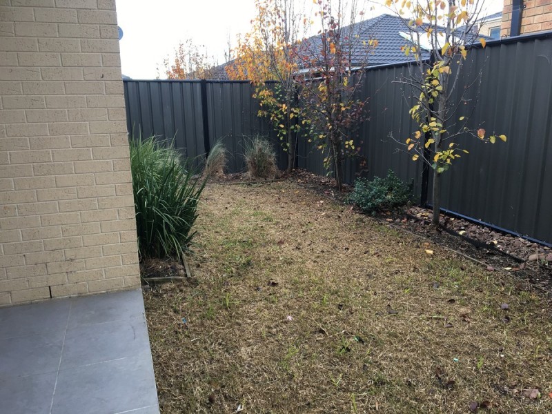 71 Wheelers Park Drive, Cranbourne North VIC 3977