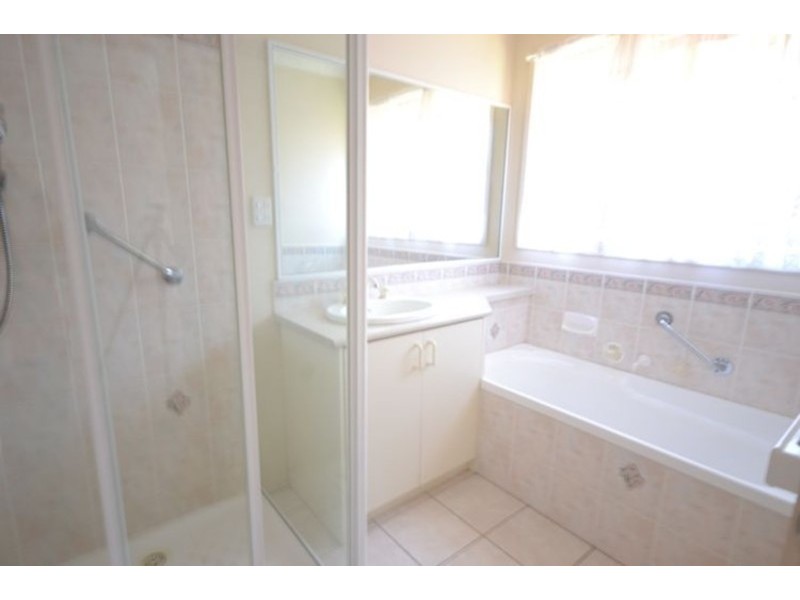 9 Browtop Road, Narre Warren VIC 3805