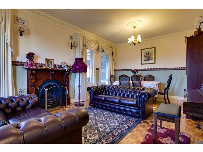 5 Sherbrooke Court, Narre Warren South VIC 3805