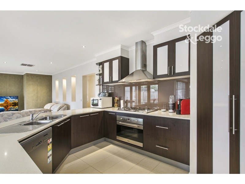 1 Kimberley Downs Court, Narre Warren South VIC 3805