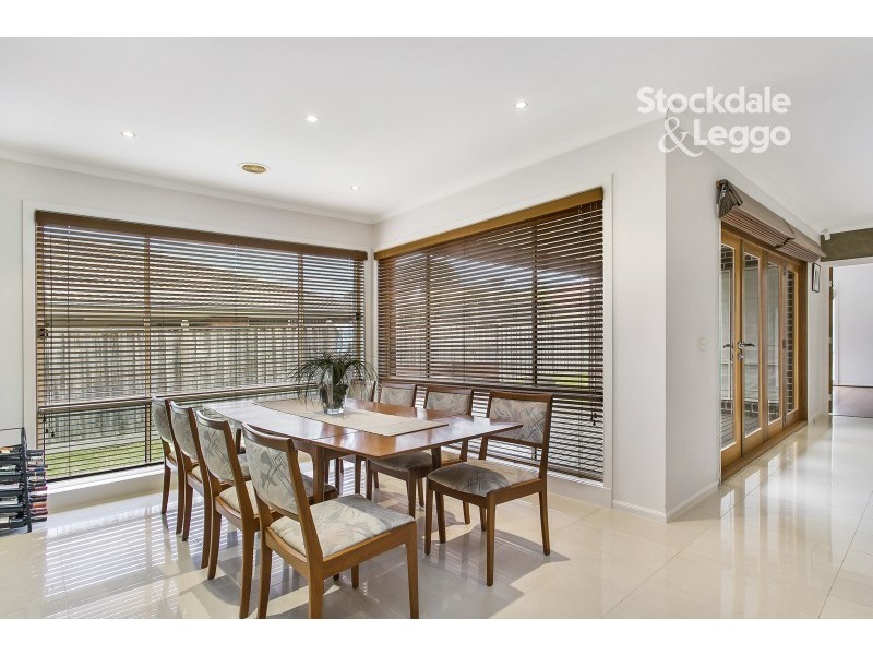 1 Kimberley Downs Court, Narre Warren South VIC 3805