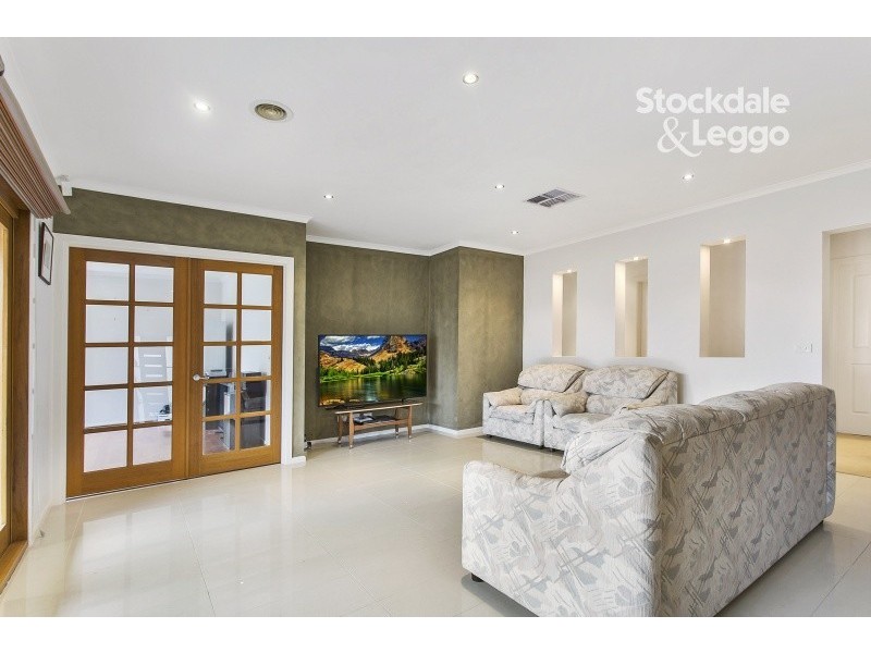 1 Kimberley Downs Court, Narre Warren South VIC 3805