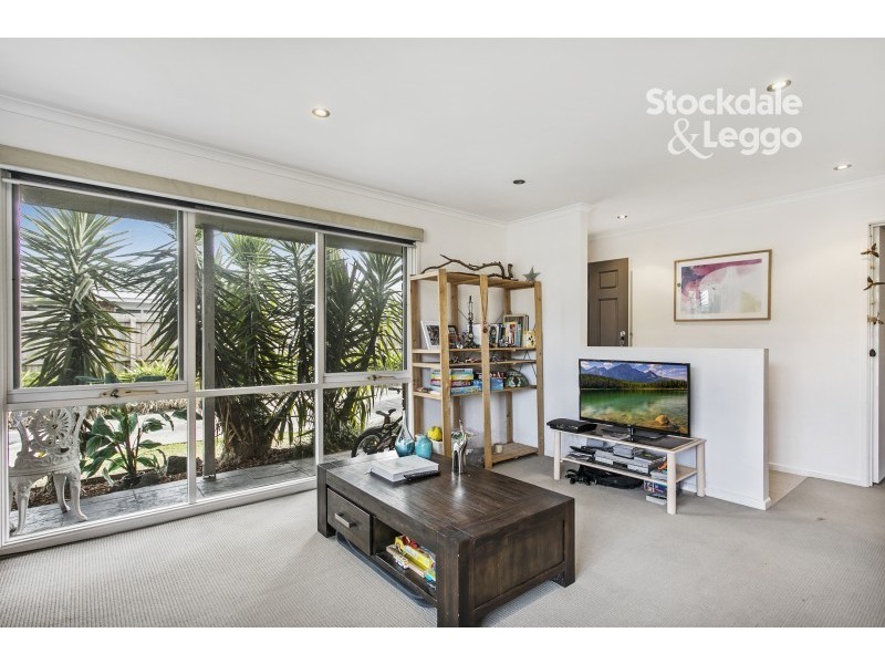 22 Amber Crescent, Narre Warren VIC 3805