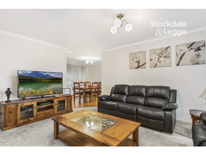 5 Christina Street, Narre Warren VIC 3805