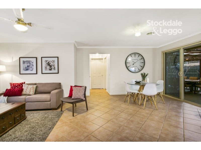 106 Lynbrook Boulevard, Lynbrook VIC 3975