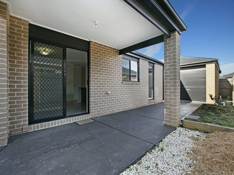 18 Immy Parade, Narre Warren VIC 3805
