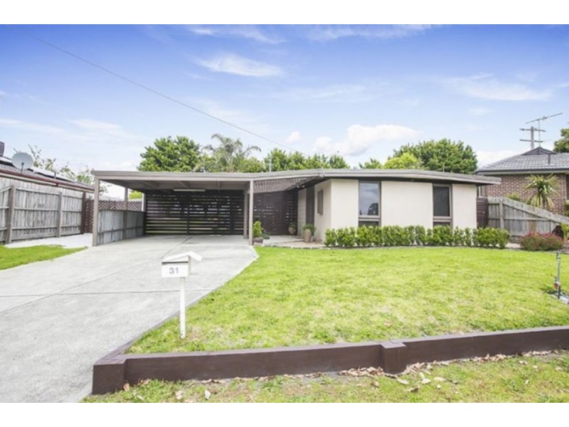 31 Spring Road, Junction Village VIC 3977
