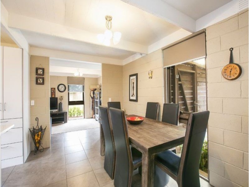 31 Spring Road, Junction Village VIC 3977