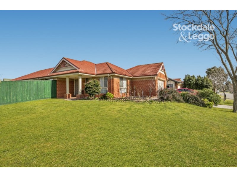 32 Harrington Drive, Narre Warren South VIC 3805