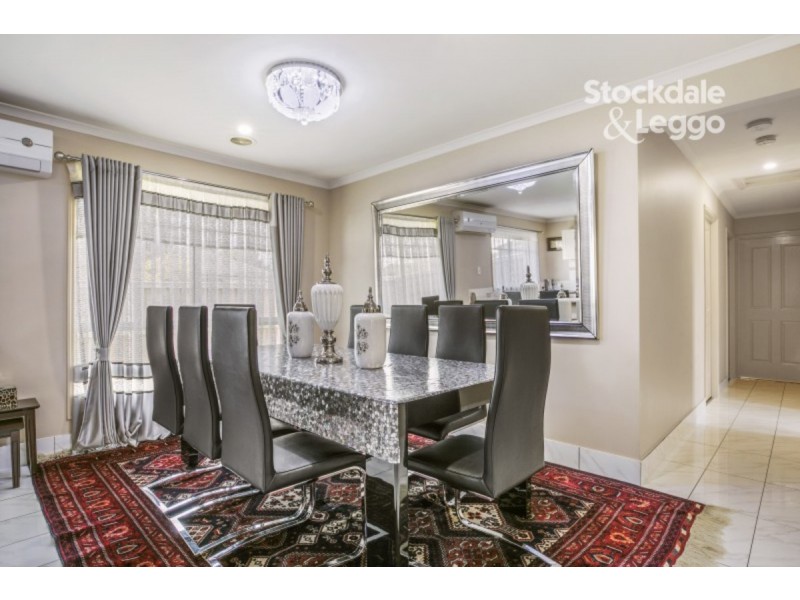 32 Harrington Drive, Narre Warren South VIC 3805