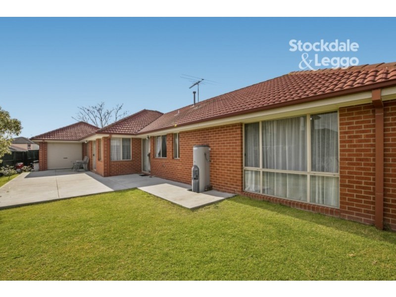 32 Harrington Drive, Narre Warren South VIC 3805