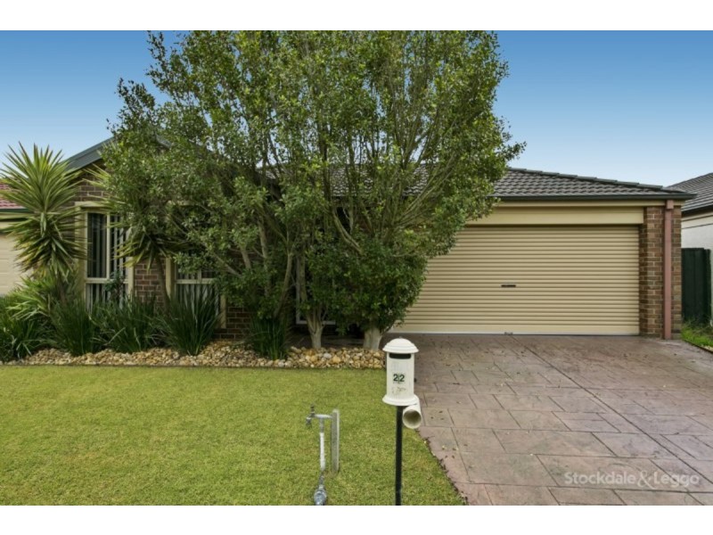 22 Kenton Walk, Narre Warren South VIC 3805
