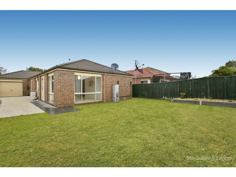 22 Kenton Walk, Narre Warren South VIC 3805
