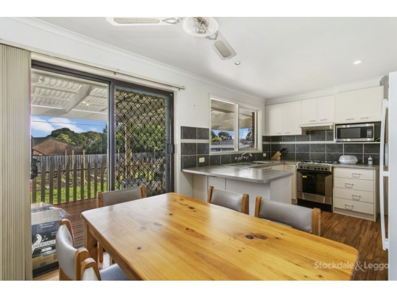 2 Beverly Court, Narre Warren VIC 3805