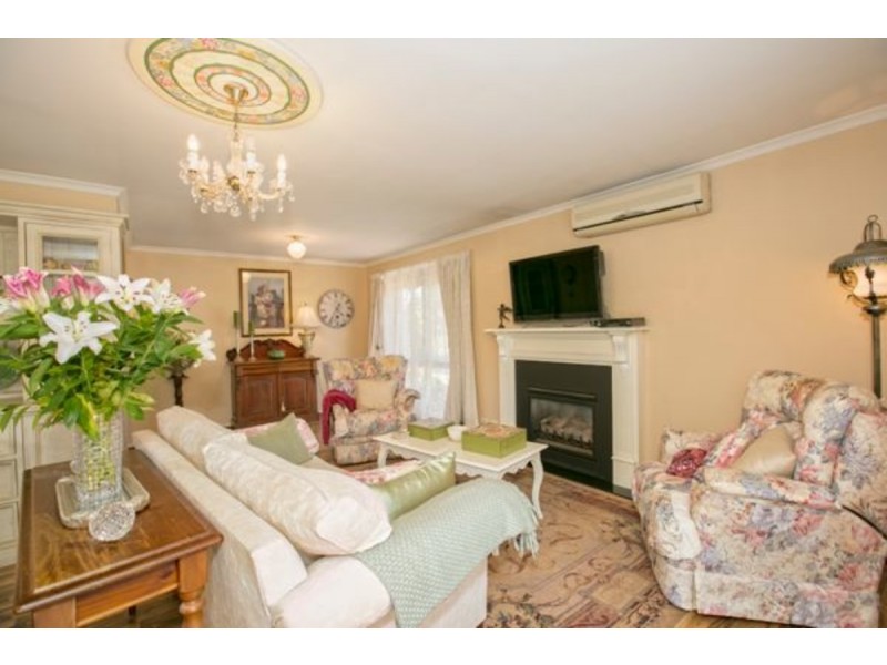 2/26 Leopold Crescent, Hampton Park VIC 3976