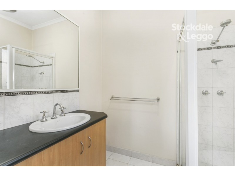 99 Melzak Way, Berwick VIC 3806