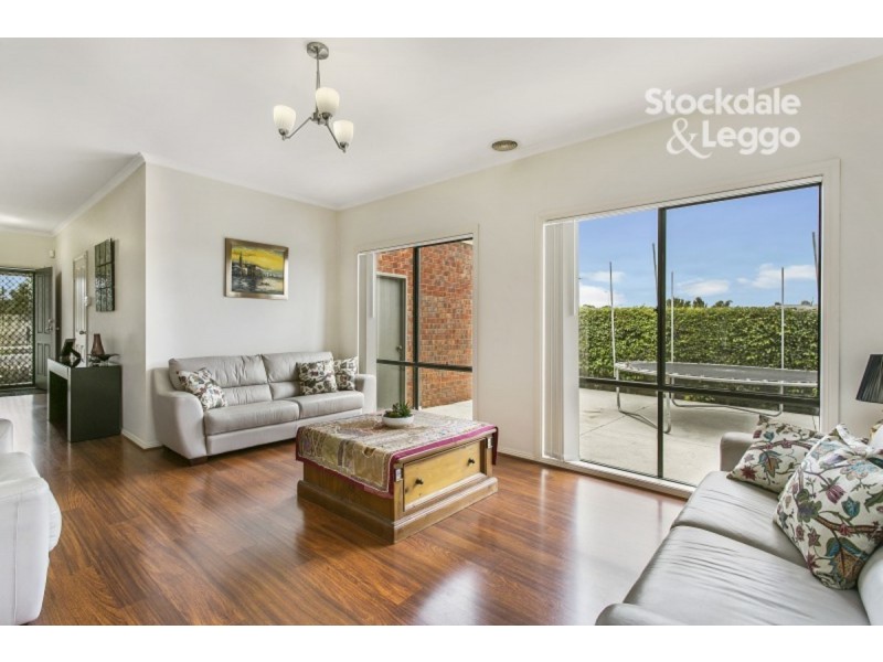 99 Melzak Way, Berwick VIC 3806