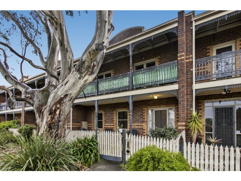 102 Paterson Drive, Lynbrook VIC 3975