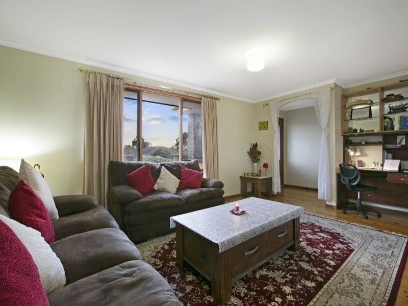 14 Shiraz Crescent, Narre Warren VIC 3805