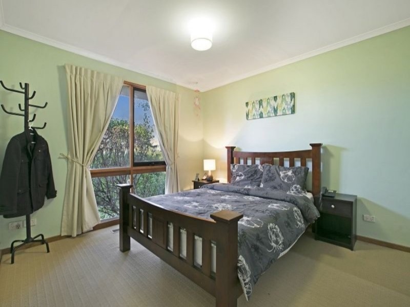 14 Shiraz Crescent, Narre Warren VIC 3805