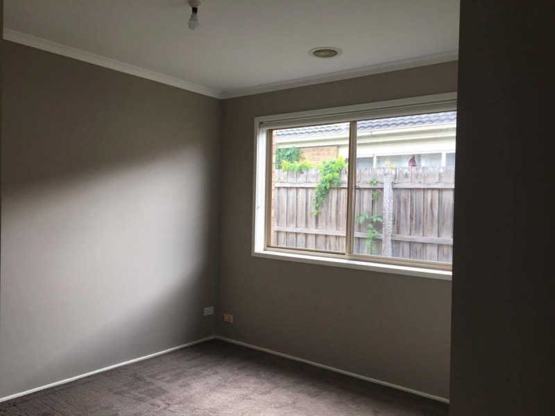 10 Highland Crescent, Narre Warren South VIC 3805