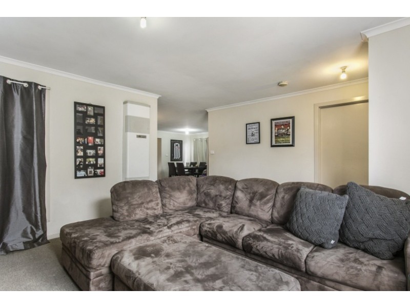 63 Breens Road, Cranbourne West VIC 3977