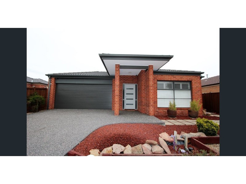 43 Windmill Circuit, Lyndhurst VIC 3975