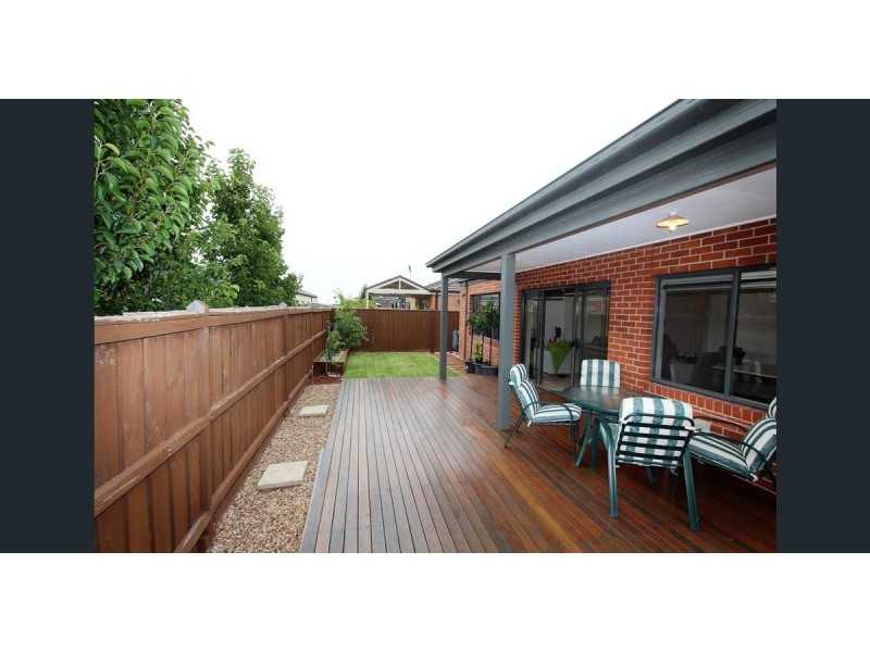 43 Windmill Circuit, Lyndhurst VIC 3975