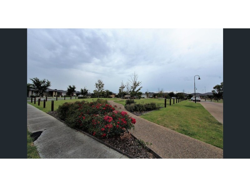 43 Windmill Circuit, Lyndhurst VIC 3975