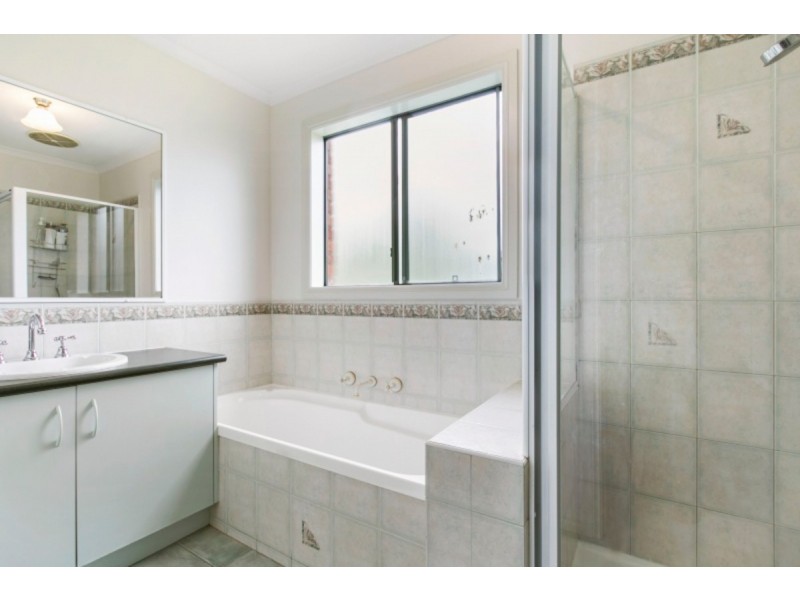 5 Drummer Lane, Narre Warren VIC 3805