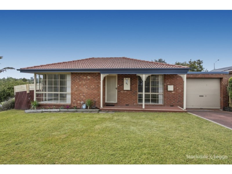 2/1 Heyington Circle, Narre Warren VIC 3805