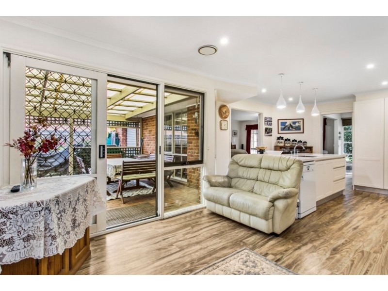 1 Tingle Close, Narre Warren VIC 3805