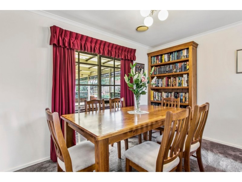 1 Tingle Close, Narre Warren VIC 3805