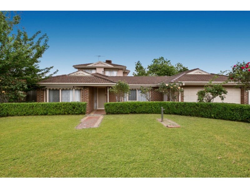 15 Belvedere Court, Hampton Park VIC 3976