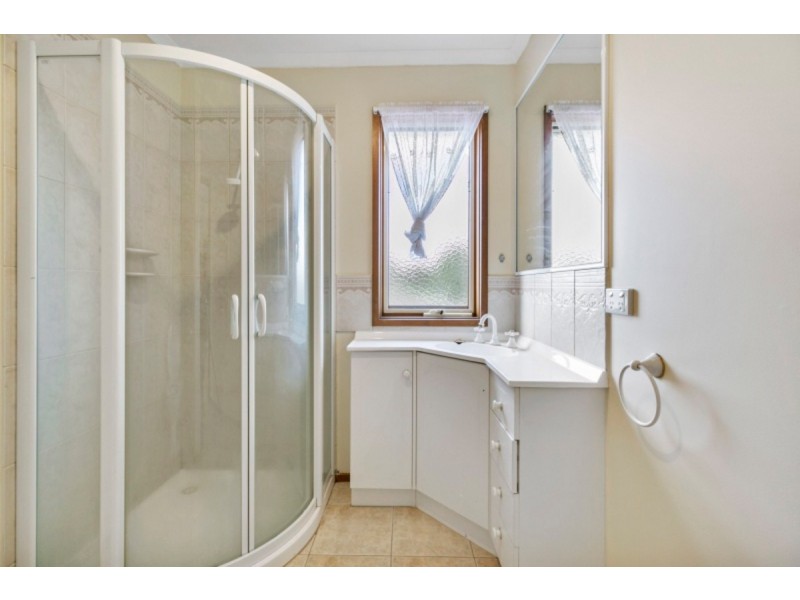 15 Belvedere Court, Hampton Park VIC 3976