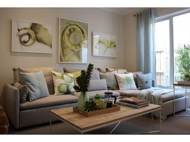 10 Hardwick Place, Officer VIC 3809