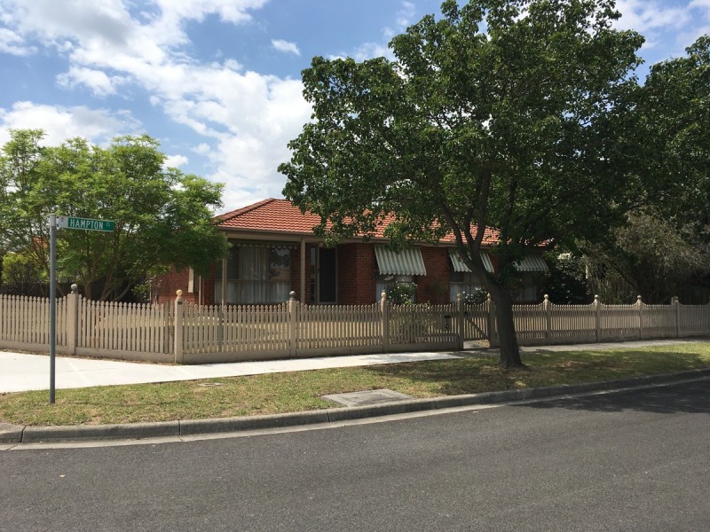 21 Denver Drive, Narre Warren VIC 3805