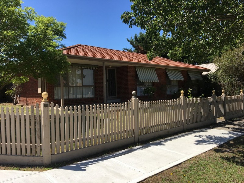 21 Denver Drive, Narre Warren VIC 3805