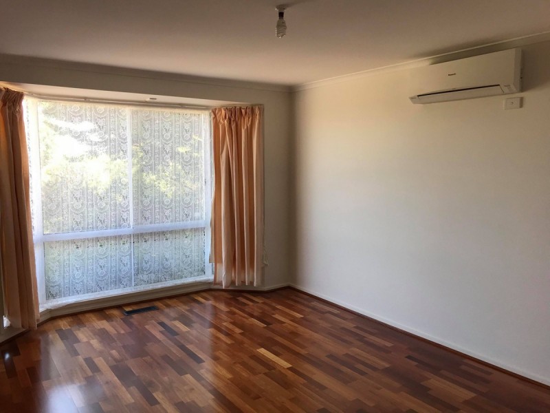 5 Fernshaw Gardens, Hallam VIC 3803