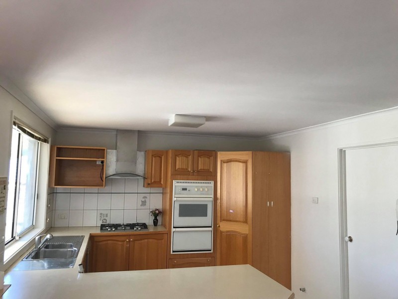 5 Fernshaw Gardens, Hallam VIC 3803