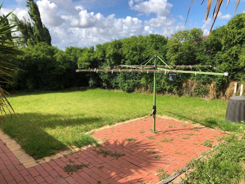 65 Hinrichsen Drive, Hallam VIC 3803