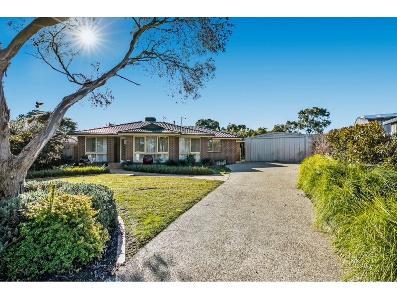 6 Norham Court, Berwick VIC 3806