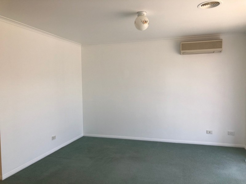 20 Grevillea Place, Pakenham VIC 3810