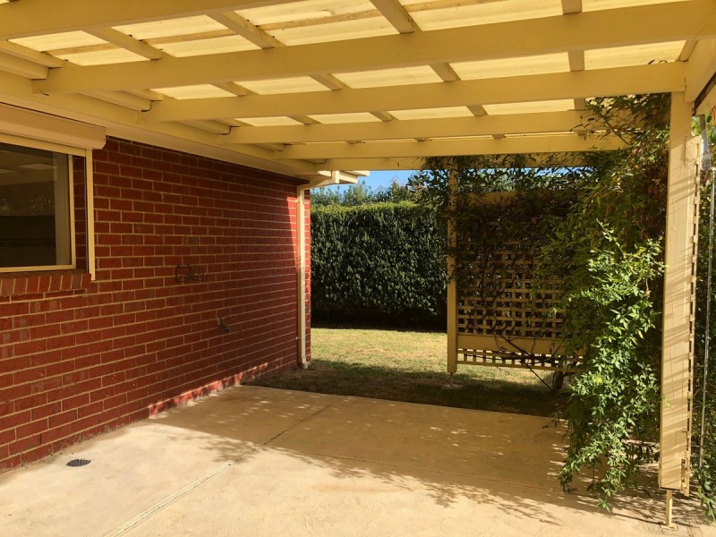 20 Grevillea Place, Pakenham VIC 3810