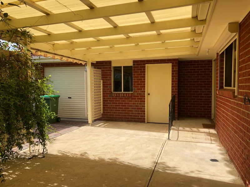 20 Grevillea Place, Pakenham VIC 3810