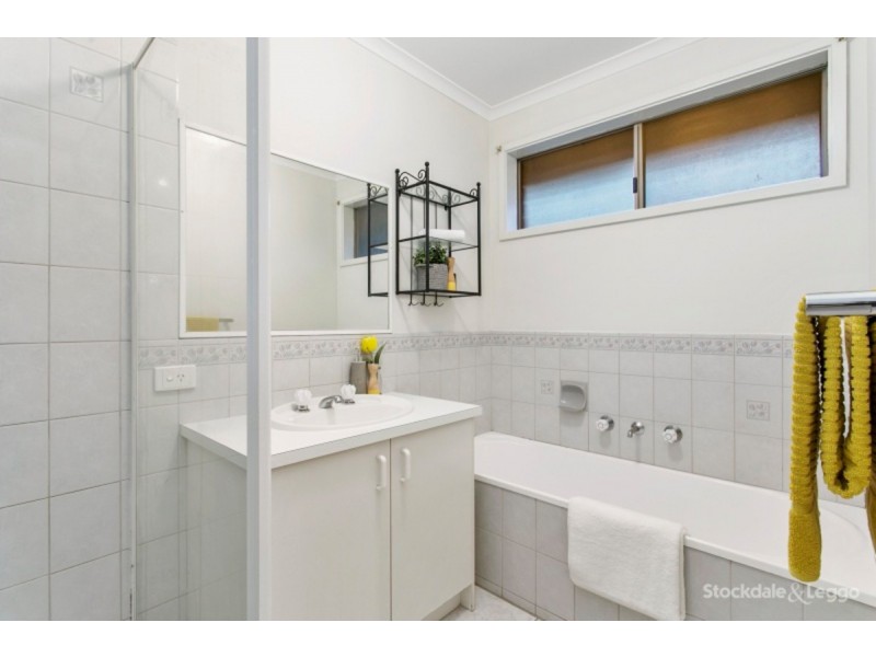 25 Jacksons Road, Narre Warren VIC 3805