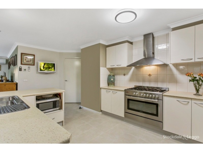 27 Jack William Way, Berwick VIC 3806