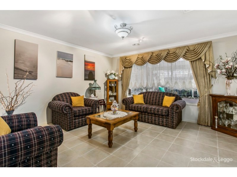 27 Jack William Way, Berwick VIC 3806