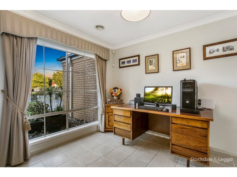 27 Jack William Way, Berwick VIC 3806